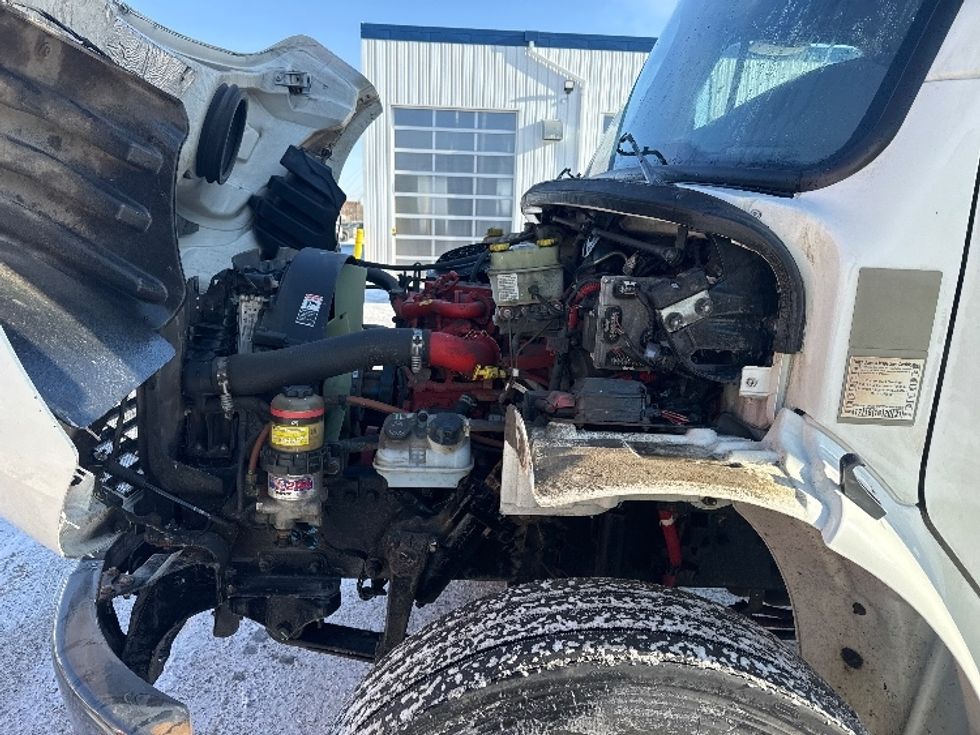Medium Duty Box Truck-Light and Medium Duty Trucks-Freightliner-2020-M2-Cambridge-ON-204,455\n\t\tkm-$ 77,250 - Image 23