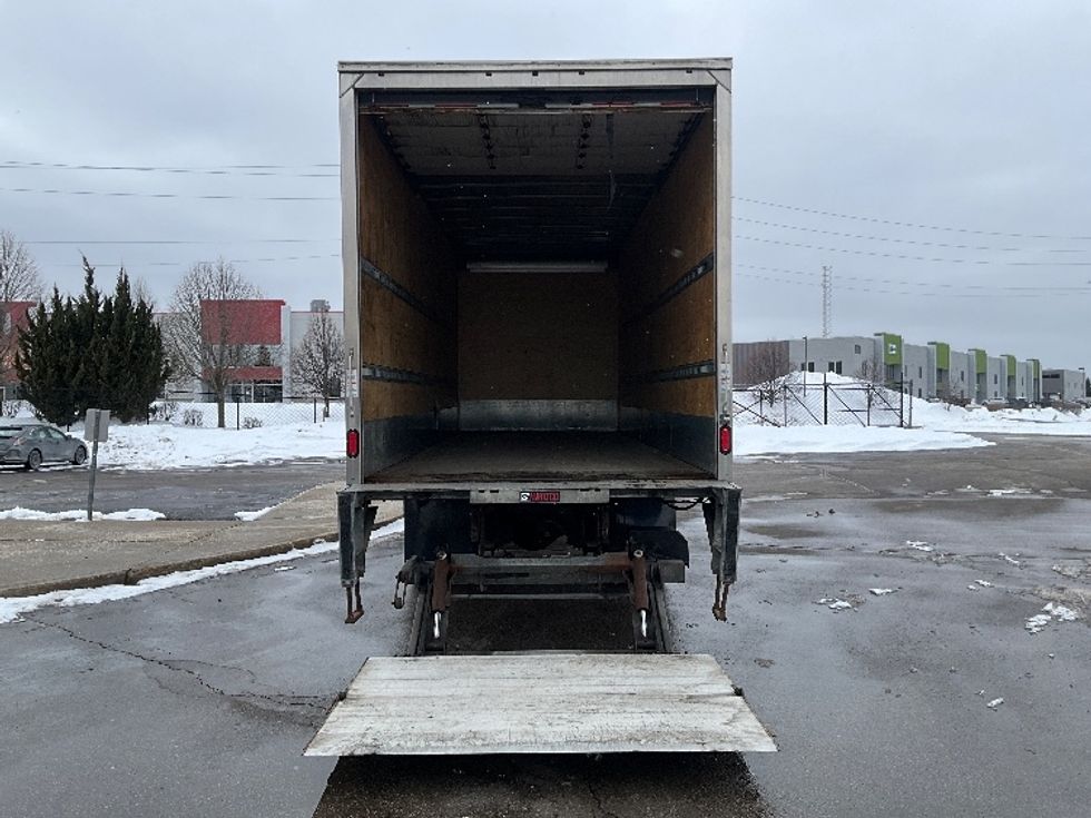 Medium Duty Box Truck-Light and Medium Duty Trucks-Freightliner-2020-M2-Cambridge-ON-269,255\n\t\tkm-$ 59,250 - Image 9