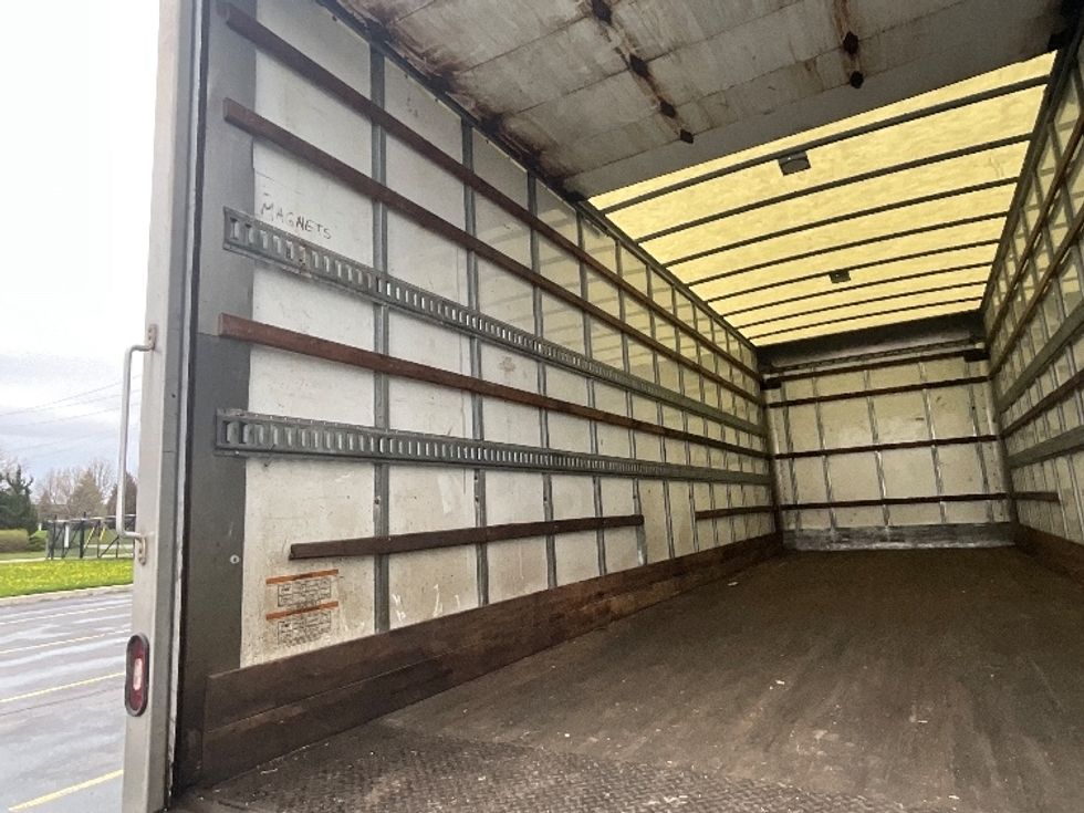 Medium Duty Box Truck-Light and Medium Duty Trucks-Freightliner-2020-M2-Cambridge-ON-307,811\n\t\tkm-$ 65,000 - Image 11