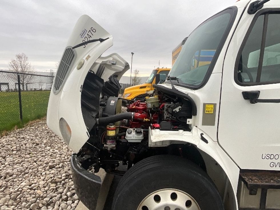 Medium Duty Box Truck-Light and Medium Duty Trucks-Freightliner-2020-M2-Cambridge-ON-307,811\n\t\tkm-$ 65,000 - Image 24