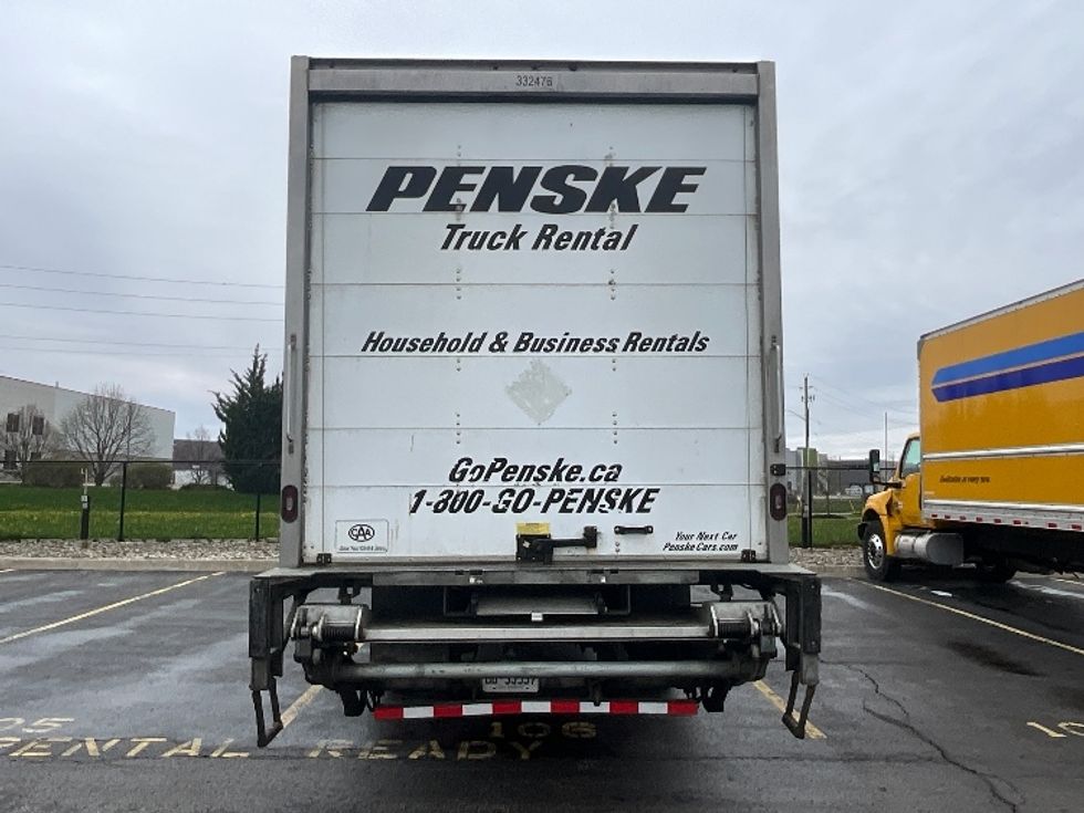 Medium Duty Box Truck-Light and Medium Duty Trucks-Freightliner-2020-M2-Cambridge-ON-307,811\n\t\tkm-$ 65,000 - Image 7