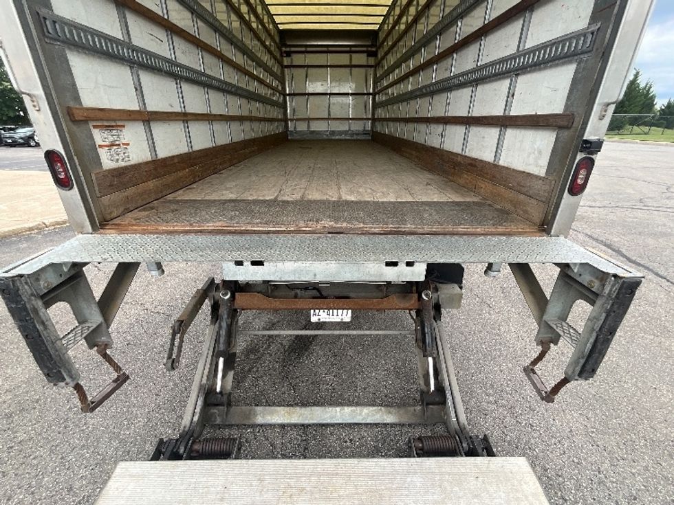 Medium Duty Box Truck-Light and Medium Duty Trucks-Freightliner-2020-M2-Cambridge-ON-317,252\n\t\tkm-$ 57,750 - Image 10