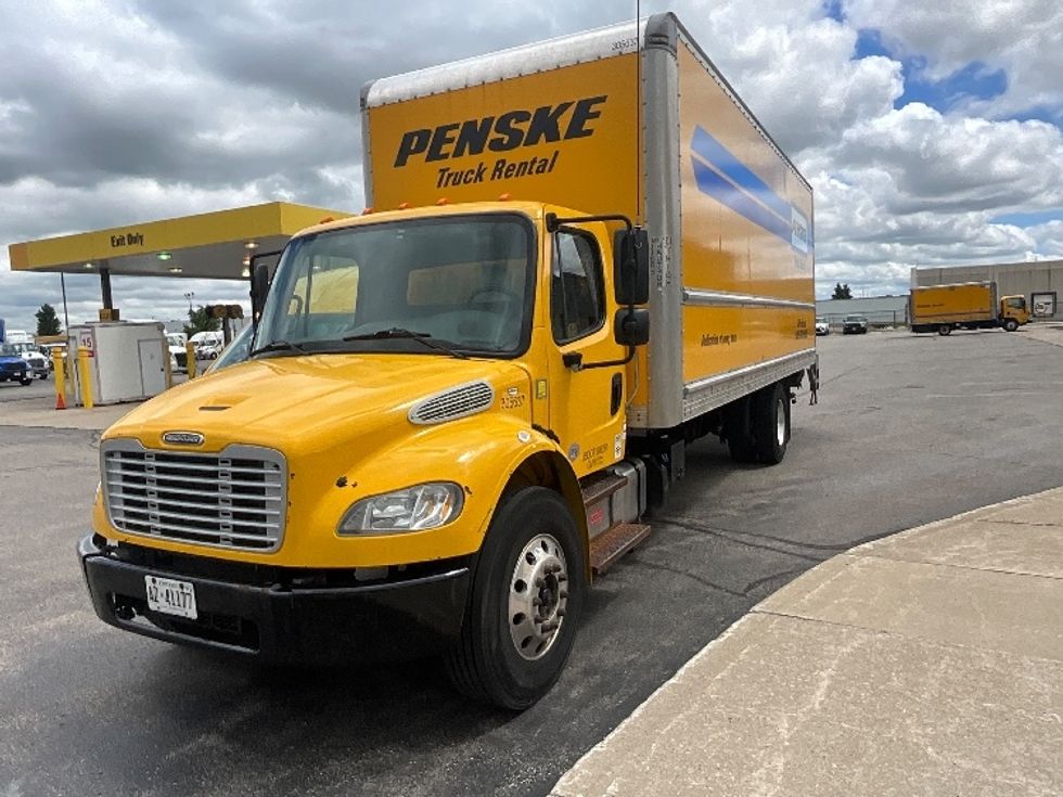 Medium Duty Box Truck-Light and Medium Duty Trucks-Freightliner-2020-M2-Cambridge-ON-317,252\n\t\tkm-$ 57,750 - Image 3