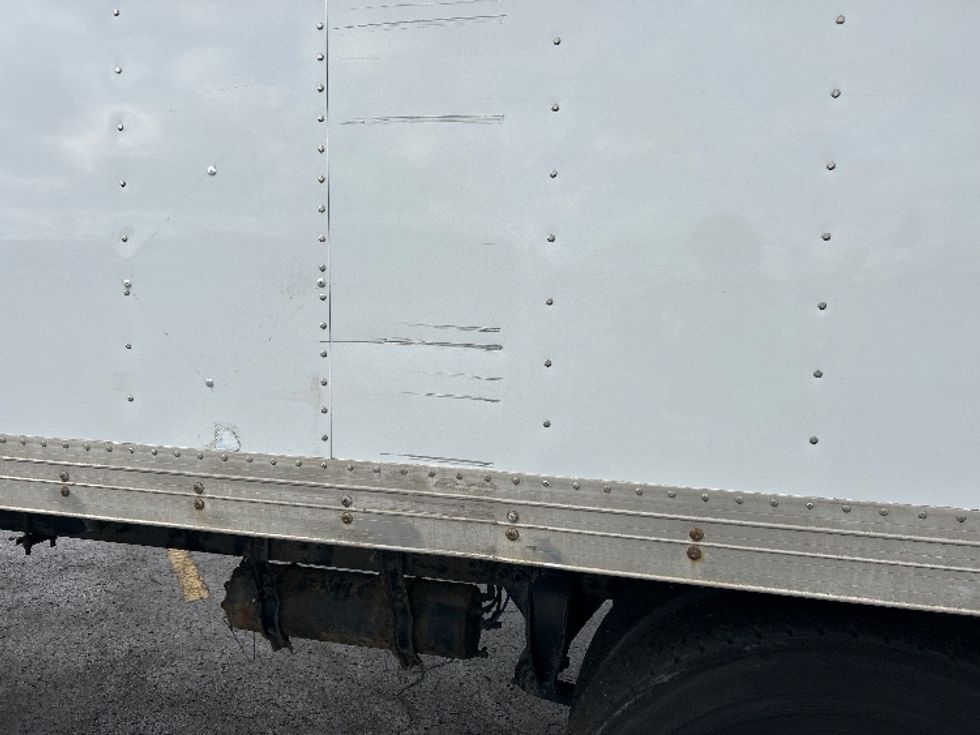 Medium Duty Box Truck-Light and Medium Duty Trucks-Freightliner-2020-M2-Cambridge-ON-425,553\n\t\tkm-$ 66,000 - Image 26