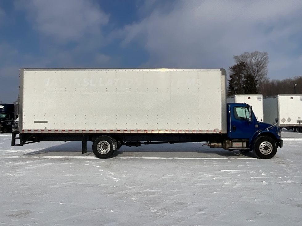 Medium Duty Box Truck-Light and Medium Duty Trucks-Freightliner-2020-M2-Cambridge-ON-457,502\n\t\tkm-$ 32,250 - Image 14