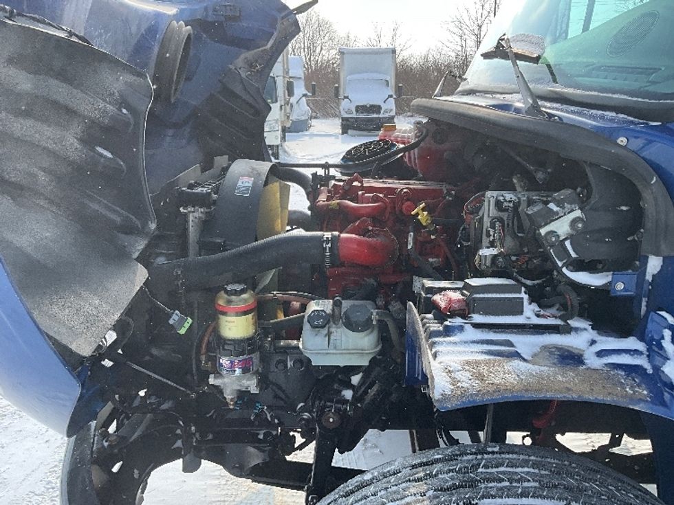 Medium Duty Box Truck-Light and Medium Duty Trucks-Freightliner-2020-M2-Cambridge-ON-457,502\n\t\tkm-$ 32,250 - Image 23