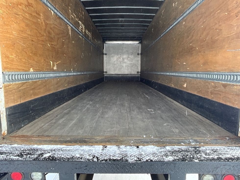 Medium Duty Box Truck-Light and Medium Duty Trucks-Freightliner-2020-M2-Cambridge-ON-457,502\n\t\tkm-$ 32,250 - Image 9