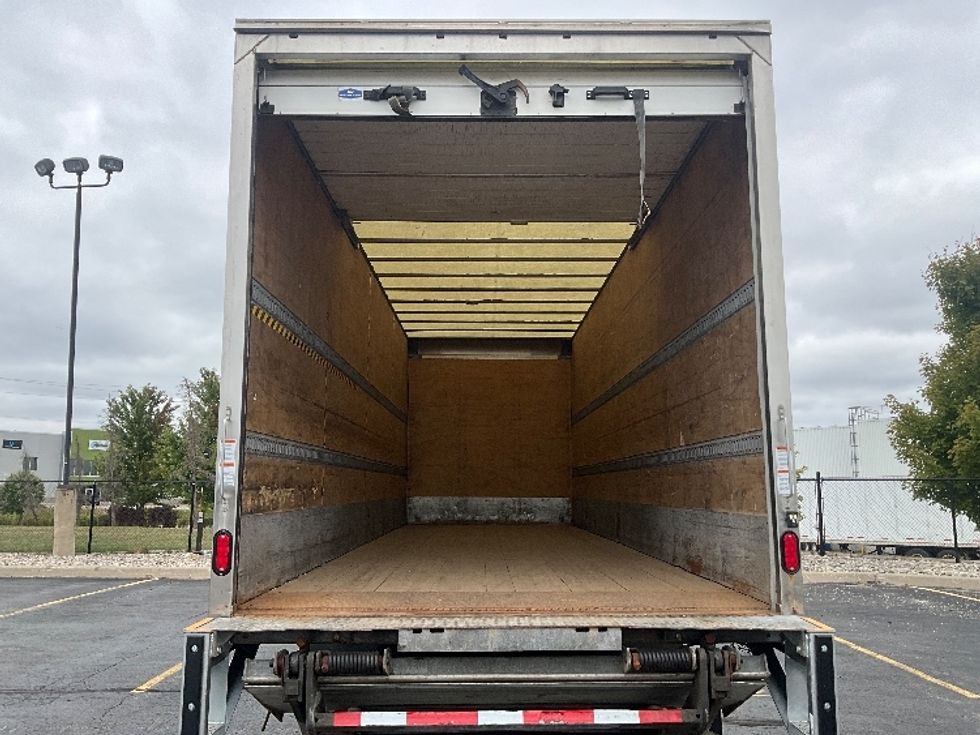 Medium Duty Box Truck-Light and Medium Duty Trucks-Freightliner-2020-M2-Cambridge-ON-458,598\n\t\tkm-$ 57,750 - Image 8