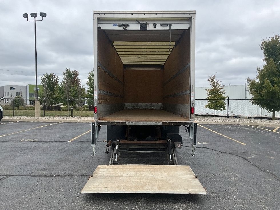 Medium Duty Box Truck-Light and Medium Duty Trucks-Freightliner-2020-M2-Cambridge-ON-458,598\n\t\tkm-$ 57,750 - Image 9