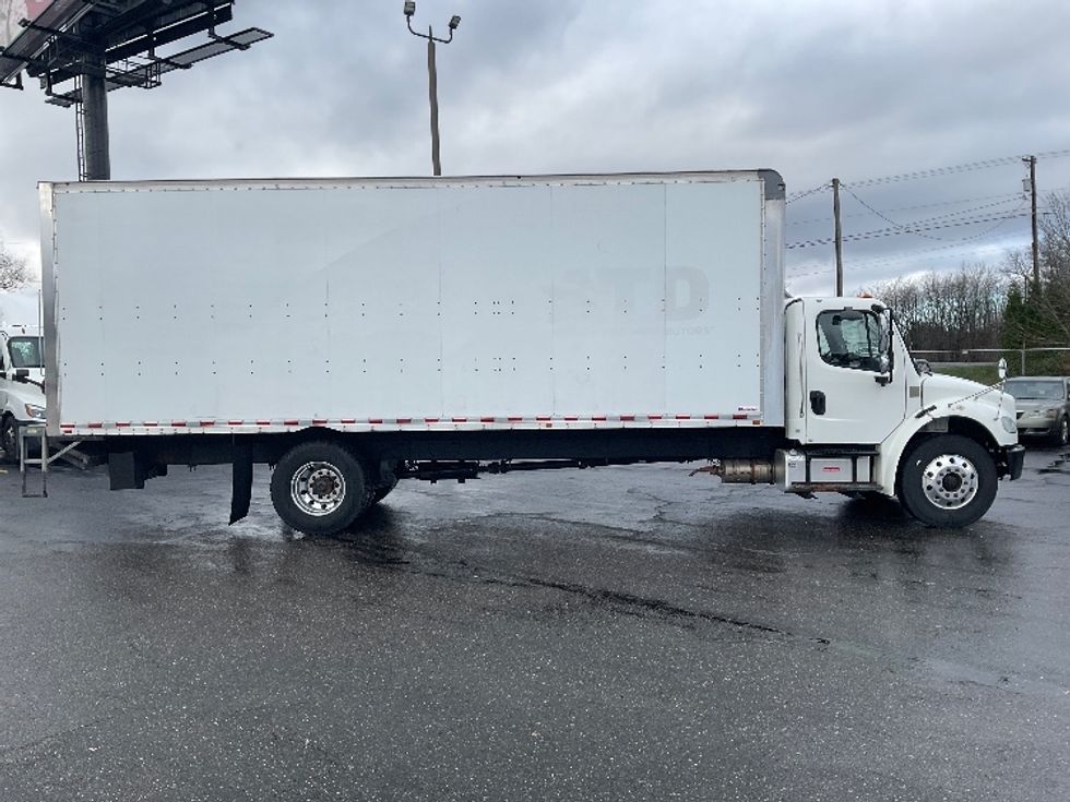 Medium Duty Box Truck-Light and Medium Duty Trucks-Freightliner-2020-M2-Canton-OH-157,767\n\t\tmiles-$ 56,000 - Image 14