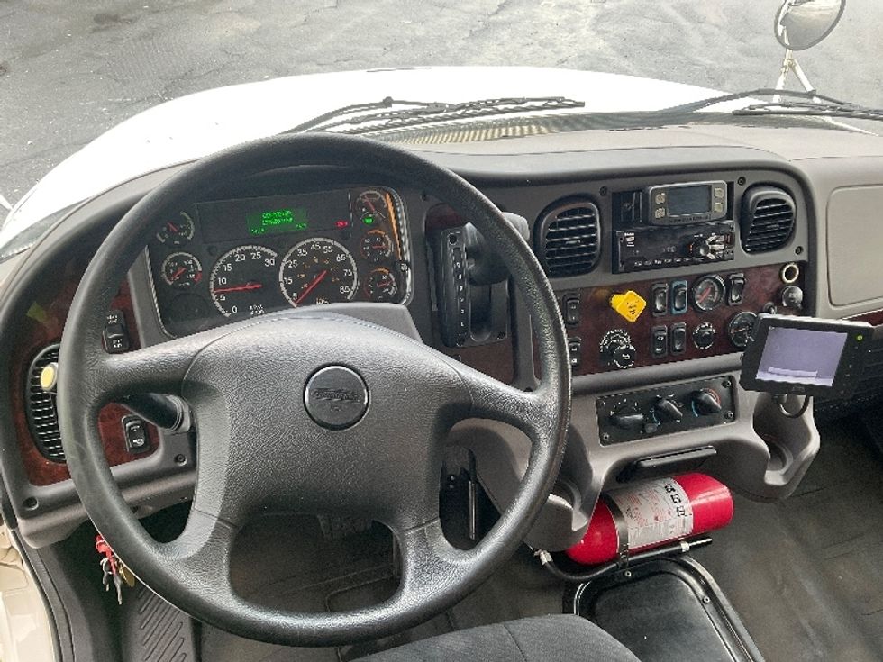 Medium Duty Box Truck-Light and Medium Duty Trucks-Freightliner-2020-M2-Canton-OH-157,767\n\t\tmiles-$ 56,000 - Image 20