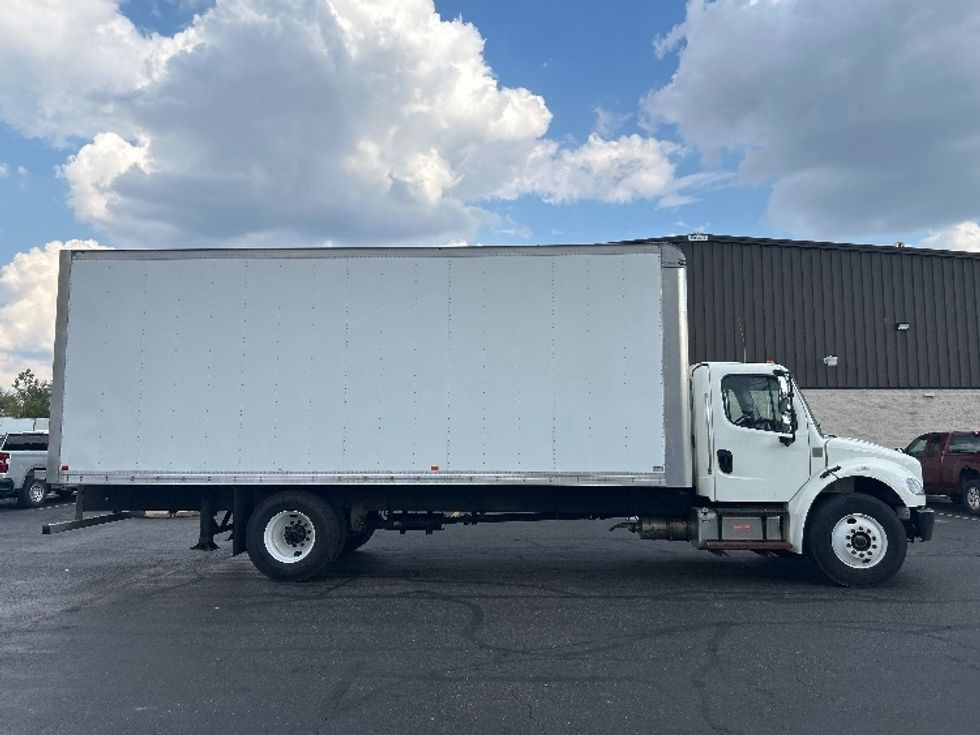 Medium Duty Box Truck-Light and Medium Duty Trucks-Freightliner-2020-M2-Canton-OH-30,933\n\t\tmiles-$ 64,500 - Image 15