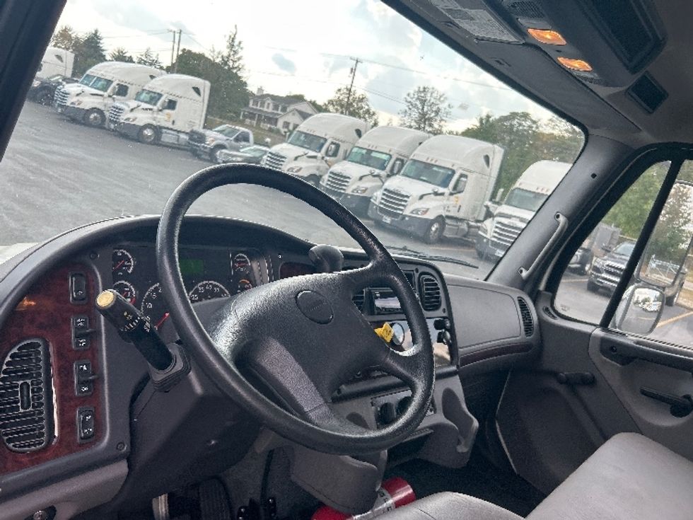 Medium Duty Box Truck-Light and Medium Duty Trucks-Freightliner-2020-M2-Canton-OH-30,933\n\t\tmiles-$ 64,500 - Image 17