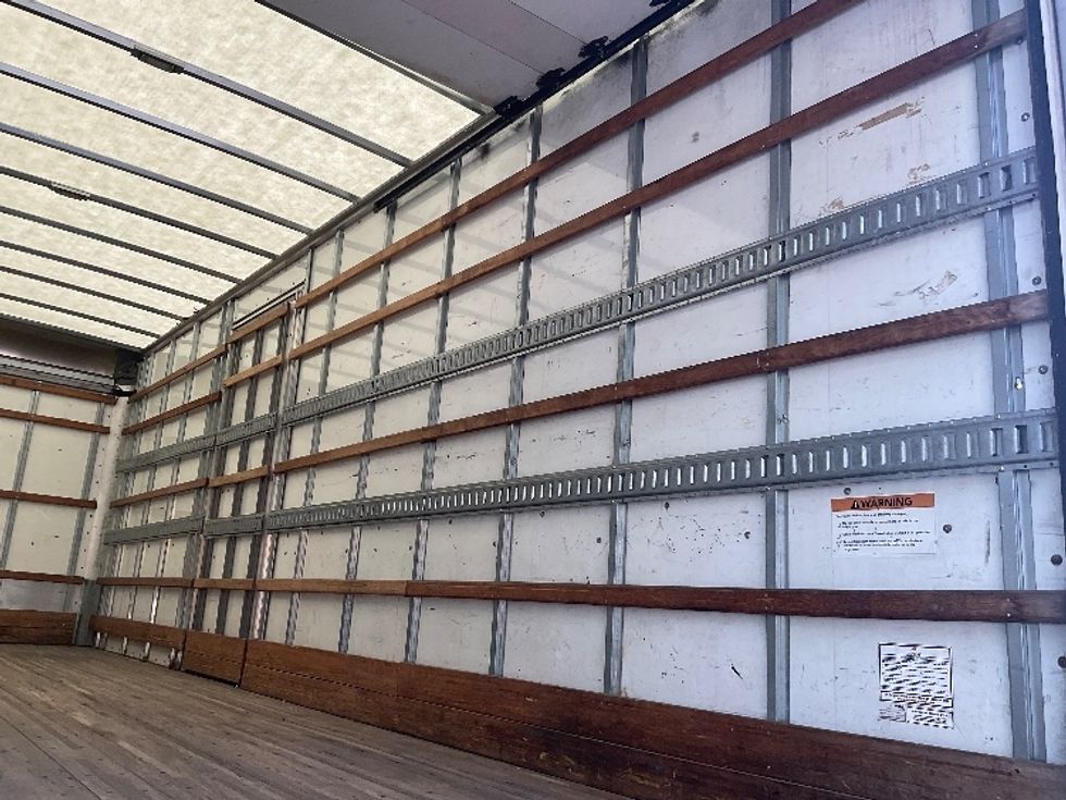 Medium Duty Box Truck-Light and Medium Duty Trucks-Freightliner-2020-M2-Capitol Heights-MD-212,989\n\t\tmiles-$ 43,750 - Image 12
