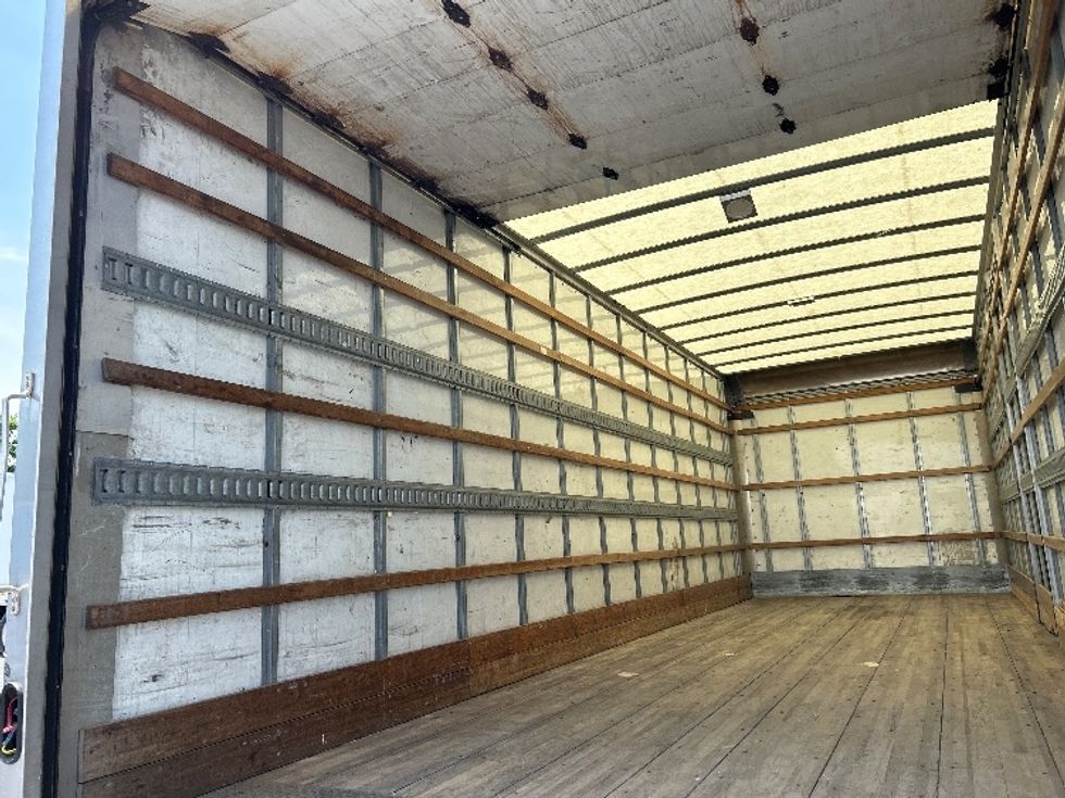 Medium Duty Box Truck-Light and Medium Duty Trucks-Freightliner-2020-M2-Carlisle-PA-186,502\n\t\tmiles-$ 49,750 - Image 11