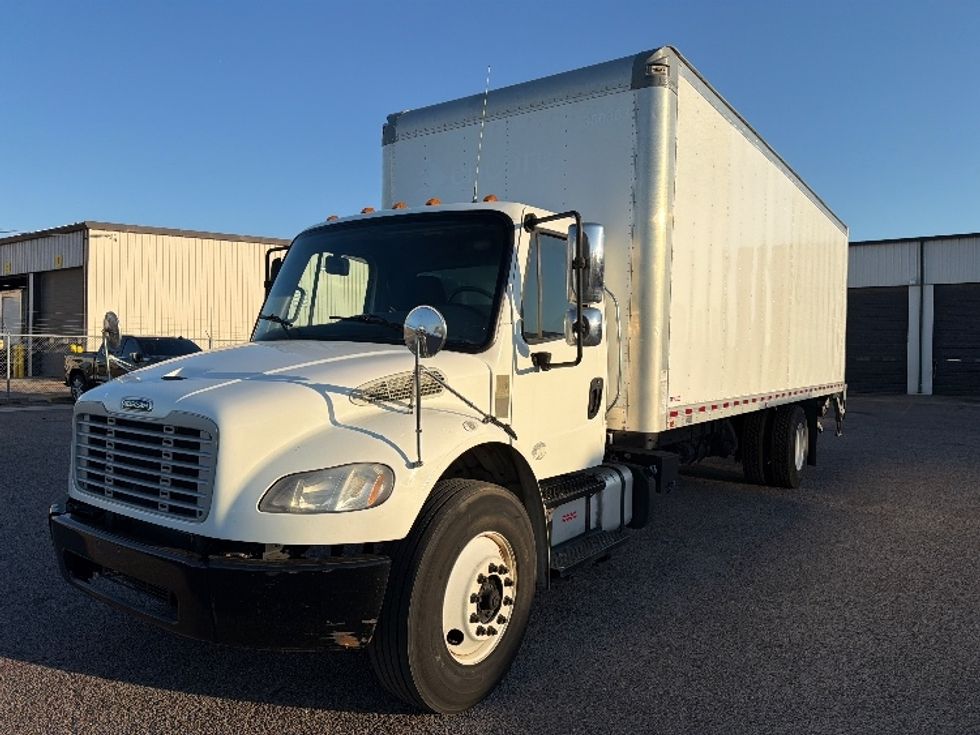 Medium Duty Box Truck-Light and Medium Duty Trucks-Freightliner-2020-M2-Carrollton-TX-130,584\n\t\tmiles-$ 62,500 - Image 3