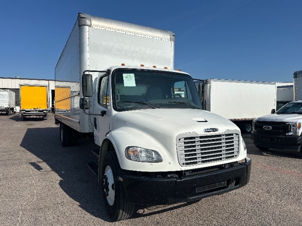 Medium Duty Box Truck-Light and Medium Duty Trucks-Freightliner-2020-M2-Carrollton-TX-152,932\n\t\tmiles-$ 54,750 - Image 1