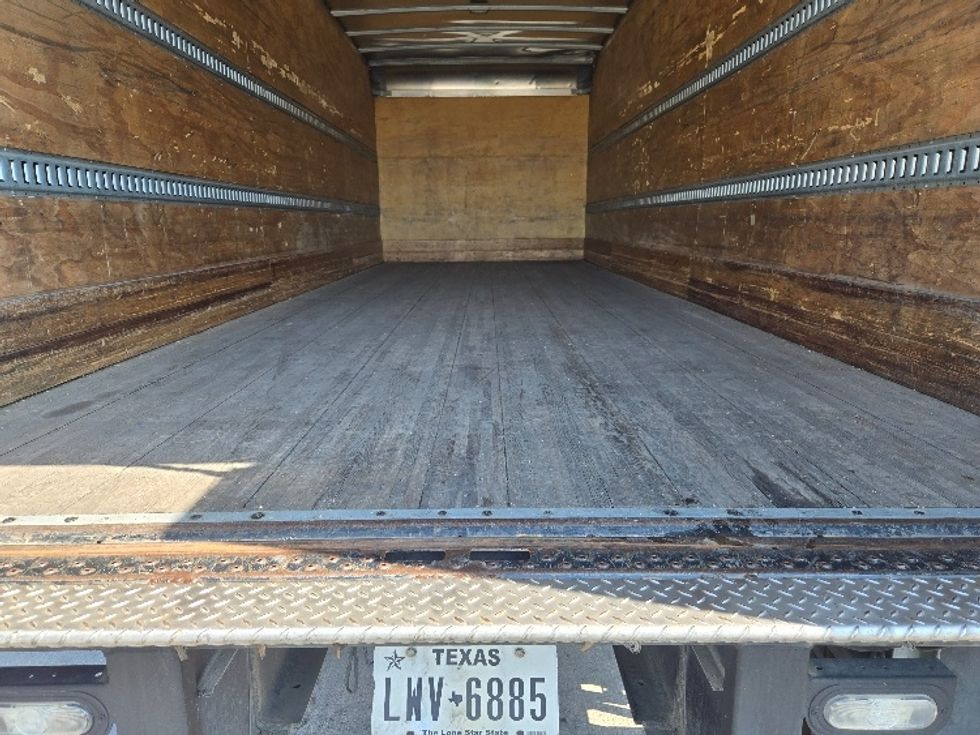Medium Duty Box Truck-Light and Medium Duty Trucks-Freightliner-2020-M2-Carrollton-TX-153,116\n\t\tmiles-$ 56,500 - Image 10