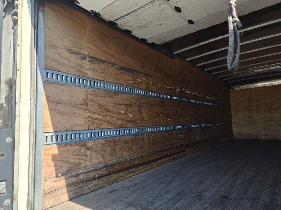 Medium Duty Box Truck-Light and Medium Duty Trucks-Freightliner-2020-M2-Carrollton-TX-153,116\n\t\tmiles-$ 56,500 - Image 11