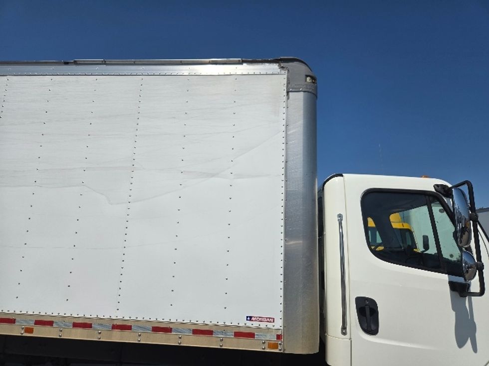 Medium Duty Box Truck-Light and Medium Duty Trucks-Freightliner-2020-M2-Carrollton-TX-153,116\n\t\tmiles-$ 56,500 - Image 27