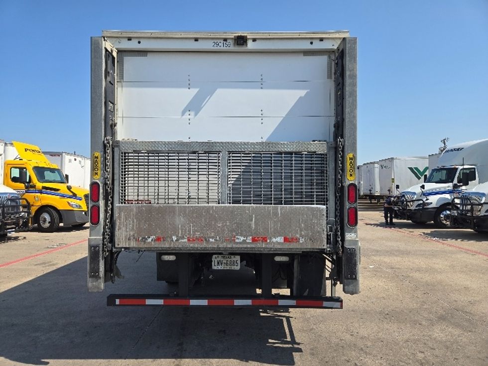 Medium Duty Box Truck-Light and Medium Duty Trucks-Freightliner-2020-M2-Carrollton-TX-153,116\n\t\tmiles-$ 56,500 - Image 29