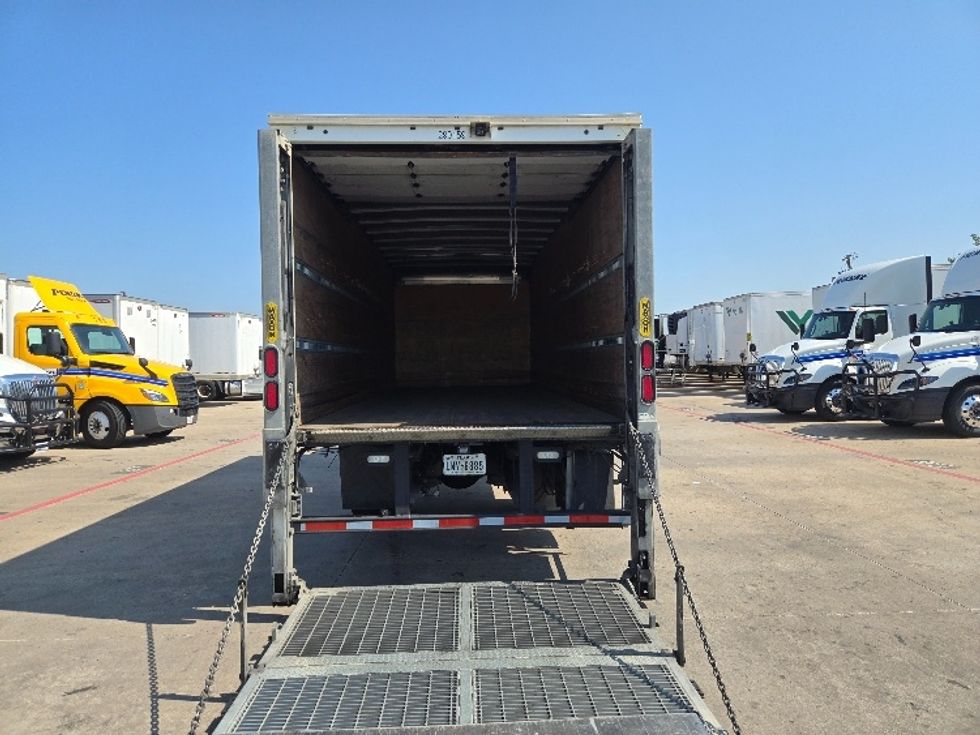 Medium Duty Box Truck-Light and Medium Duty Trucks-Freightliner-2020-M2-Carrollton-TX-153,116\n\t\tmiles-$ 56,500 - Image 8