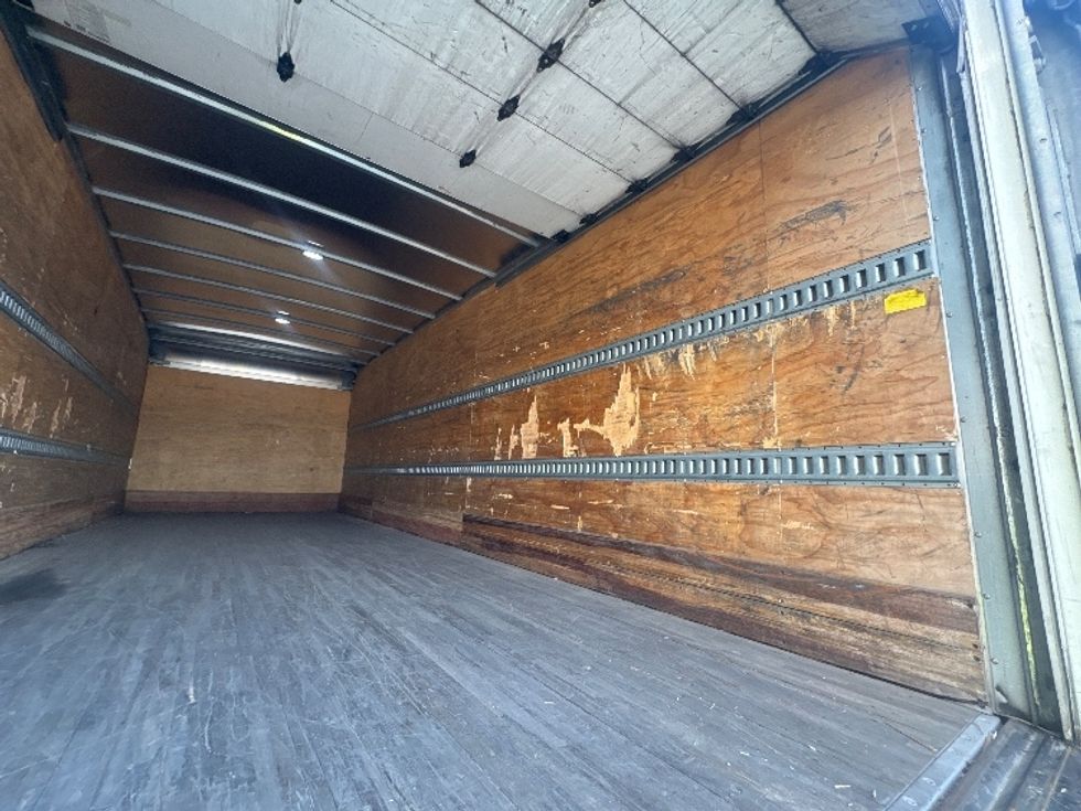 Medium Duty Box Truck-Light and Medium Duty Trucks-Freightliner-2020-M2-Carrollton-TX-181,593\n\t\tmiles-$ 52,250 - Image 12