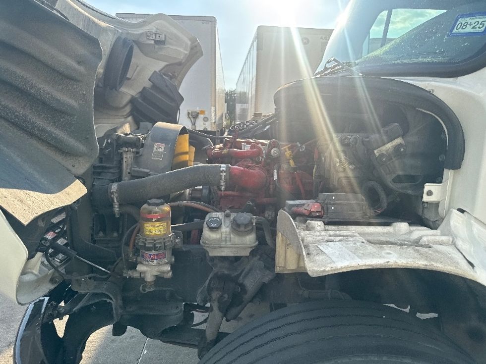 Medium Duty Box Truck-Light and Medium Duty Trucks-Freightliner-2020-M2-Carrollton-TX-181,593\n\t\tmiles-$ 52,250 - Image 24