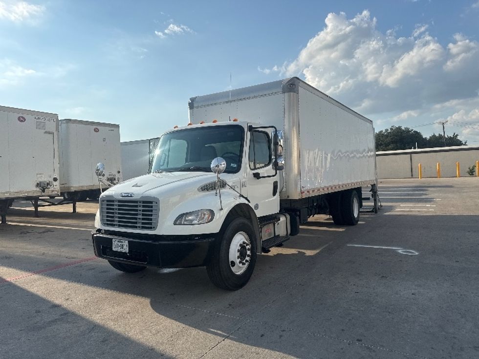 Medium Duty Box Truck-Light and Medium Duty Trucks-Freightliner-2020-M2-Carrollton-TX-181,593\n\t\tmiles-$ 52,250 - Image 3