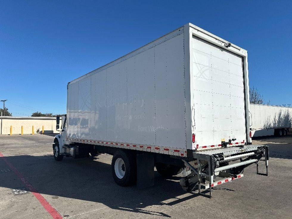 Medium Duty Box Truck-Light and Medium Duty Trucks-Freightliner-2020-M2-Carrollton-TX-54,635\n\t\tmiles-$ 70,750 - Image 6