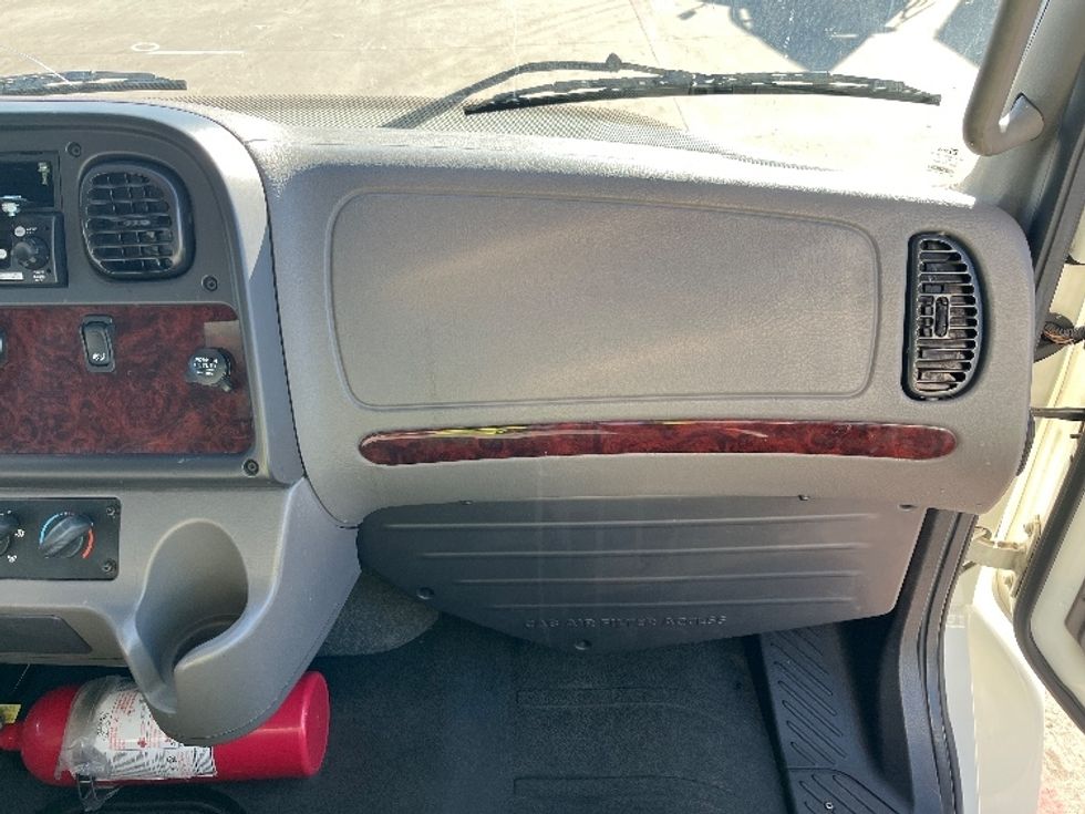 Medium Duty Box Truck-Light and Medium Duty Trucks-Freightliner-2020-M2-Carrollton-TX-56,203\n\t\tmiles-$ 70,500 - Image 16