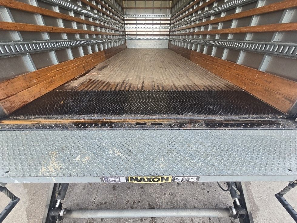 Medium Duty Box Truck-Light and Medium Duty Trucks-Freightliner-2020-M2-Carrollton-TX-60,579\n\t\tmiles-$ 70,000 - Image 10