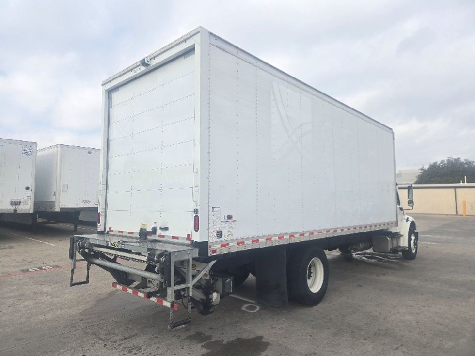 Medium Duty Box Truck-Light and Medium Duty Trucks-Freightliner-2020-M2-Carrollton-TX-60,579\n\t\tmiles-$ 70,000 - Image 13