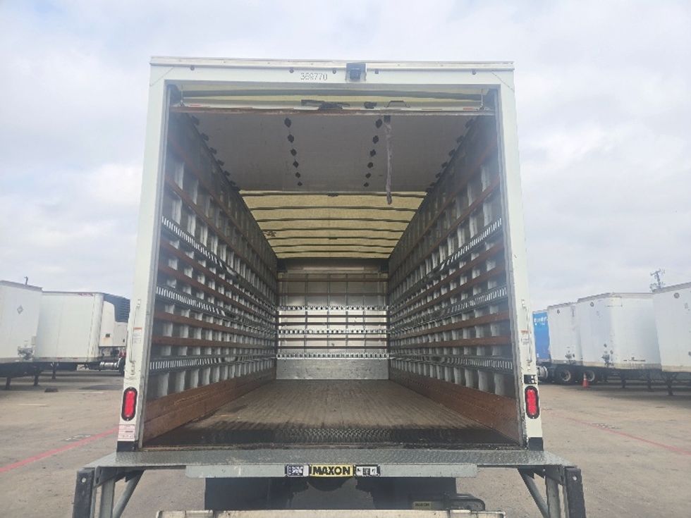 Medium Duty Box Truck-Light and Medium Duty Trucks-Freightliner-2020-M2-Carrollton-TX-60,579\n\t\tmiles-$ 70,000 - Image 8