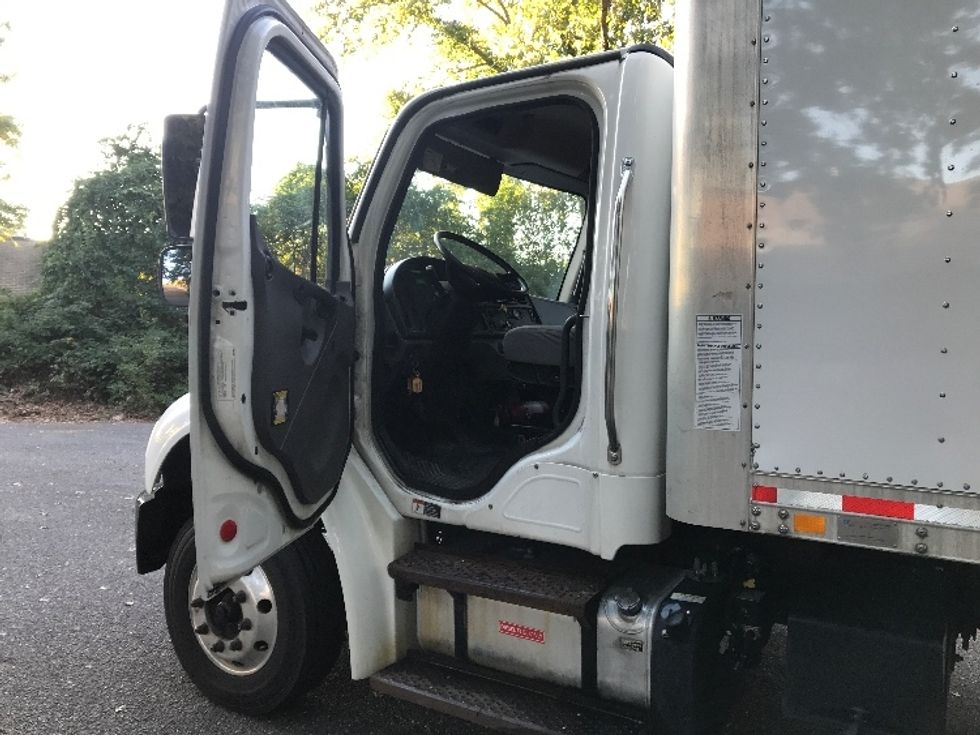Medium Duty Box Truck-Light and Medium Duty Trucks-Freightliner-2020-M2-Central Islip-NY-224,992\n\t\tmiles-$ 31,250 - Image 16