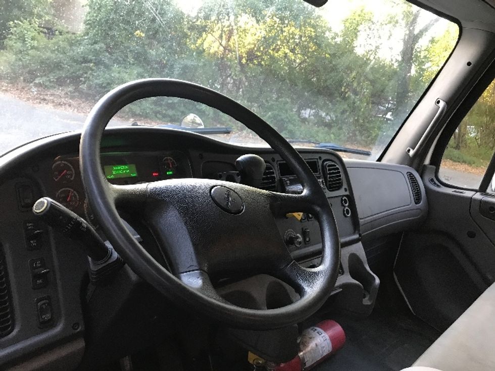 Medium Duty Box Truck-Light and Medium Duty Trucks-Freightliner-2020-M2-Central Islip-NY-224,992\n\t\tmiles-$ 31,250 - Image 17