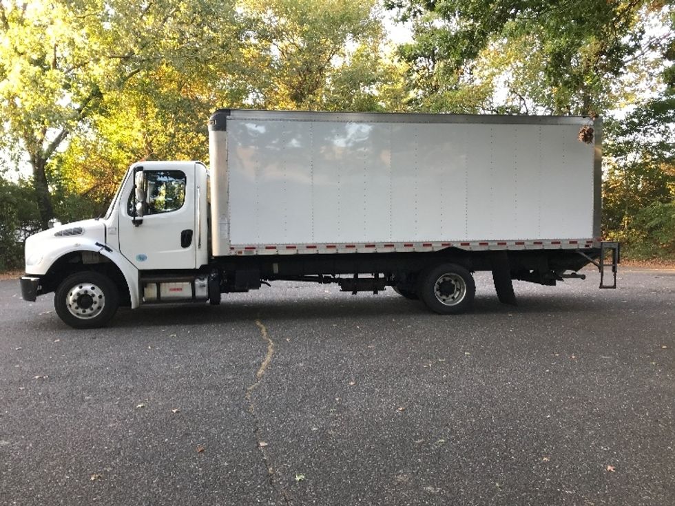 Medium Duty Box Truck-Light and Medium Duty Trucks-Freightliner-2020-M2-Central Islip-NY-224,992\n\t\tmiles-$ 31,250 - Image 4