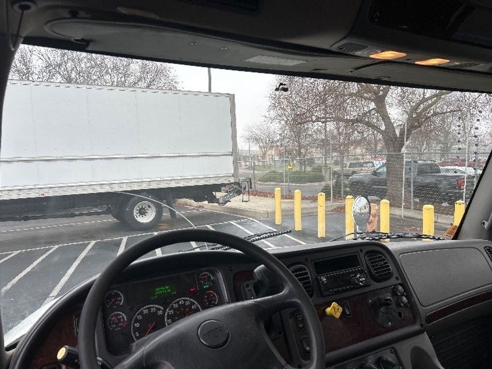 Medium Duty Box Truck-Light and Medium Duty Trucks-Freightliner-2020-M2-Ceres-CA-275,074\n\t\tmiles-$ 38,500 - Image 15