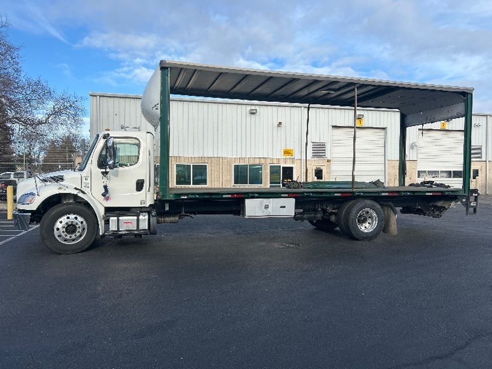 Medium Duty Box Truck-Light and Medium Duty Trucks-Freightliner-2020-M2-Ceres-CA-275,074\n\t\tmiles-$ 38,500 - Image 4