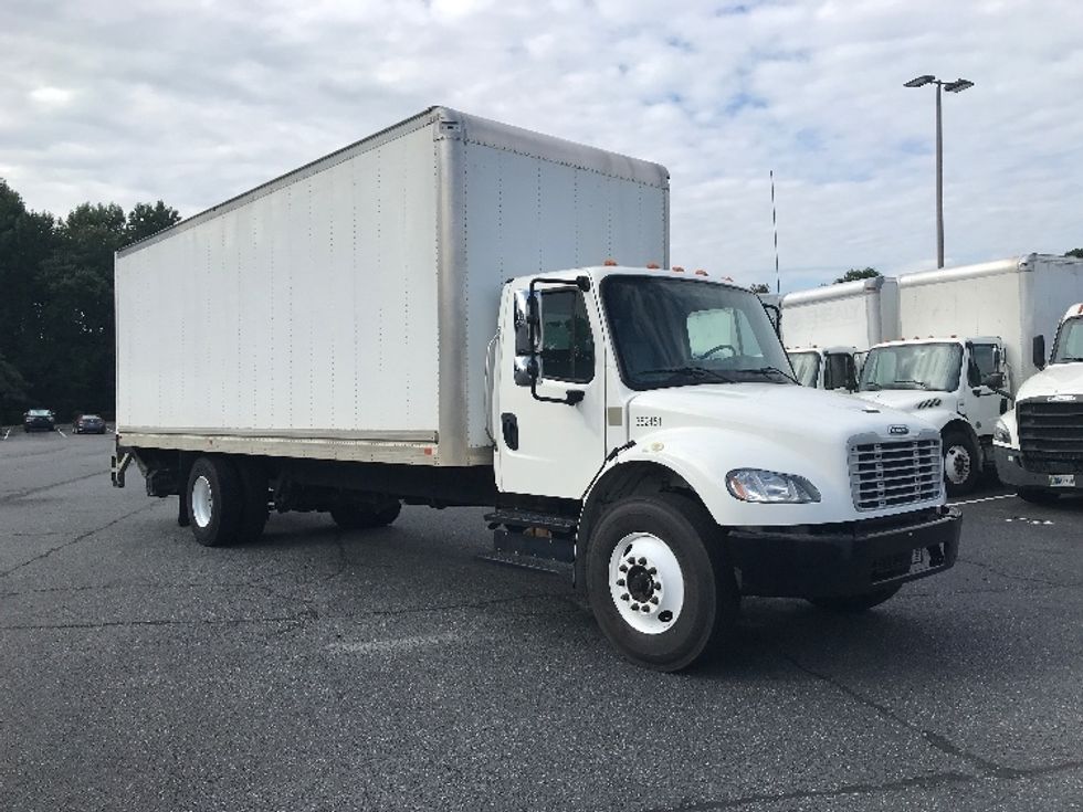 Medium Duty Box Truck-Light and Medium Duty Trucks-Freightliner-2020-M2-Charlotte-NC-124,511\n\t\tmiles-$ 60,750 - Image 1