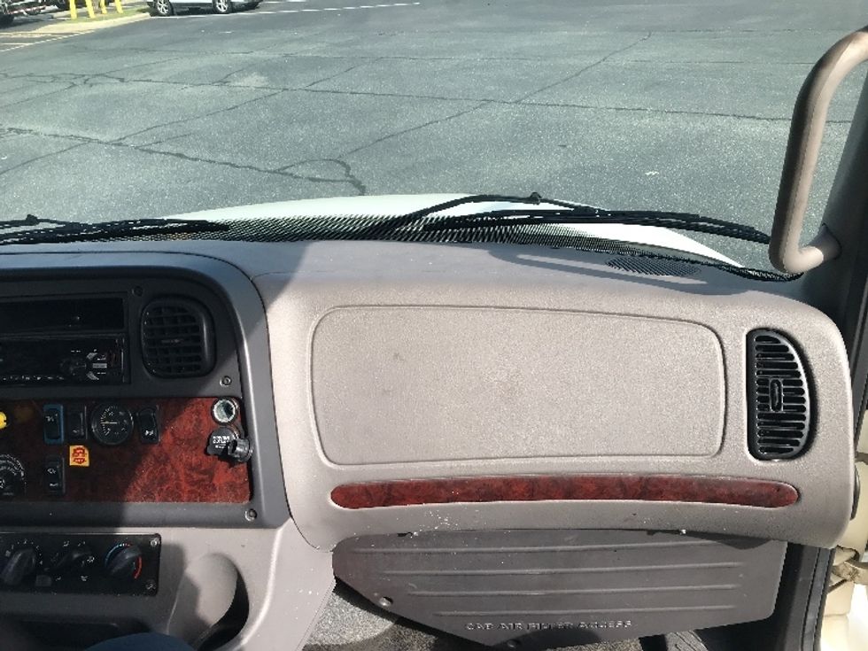 Medium Duty Box Truck-Light and Medium Duty Trucks-Freightliner-2020-M2-Charlotte-NC-124,511\n\t\tmiles-$ 60,750 - Image 20