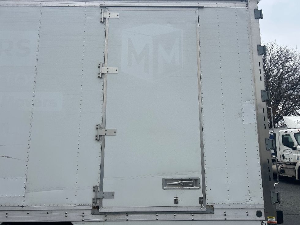 Medium Duty Box Truck-Light and Medium Duty Trucks-Freightliner-2020-M2-Charlotte-NC-141,243\n\t\tmiles-$ 70,500 - Image 25