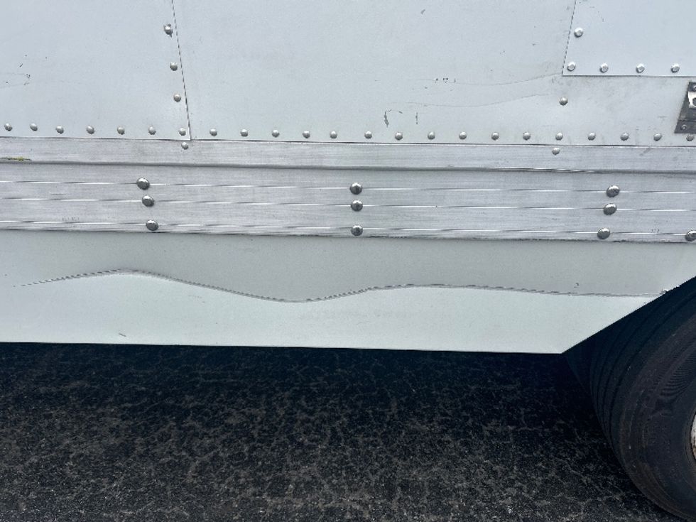 Medium Duty Box Truck-Light and Medium Duty Trucks-Freightliner-2020-M2-Charlotte-NC-141,243\n\t\tmiles-$ 70,500 - Image 27