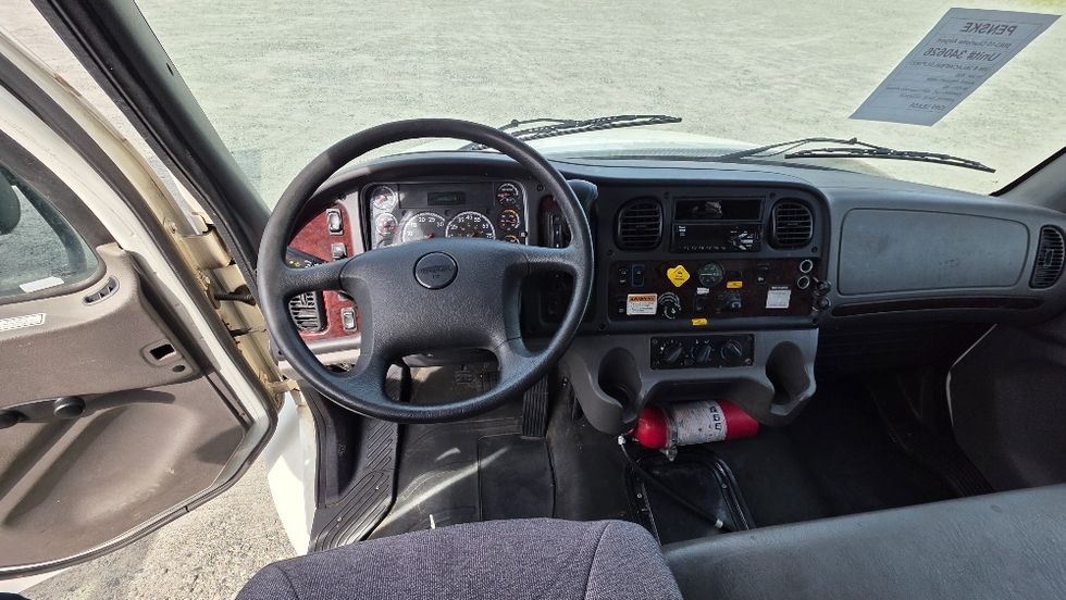 Medium Duty Box Truck-Light and Medium Duty Trucks-Freightliner-2020-M2-Charlotte-NC-206,873\n\t\tmiles-$ 48,500 - Image 17