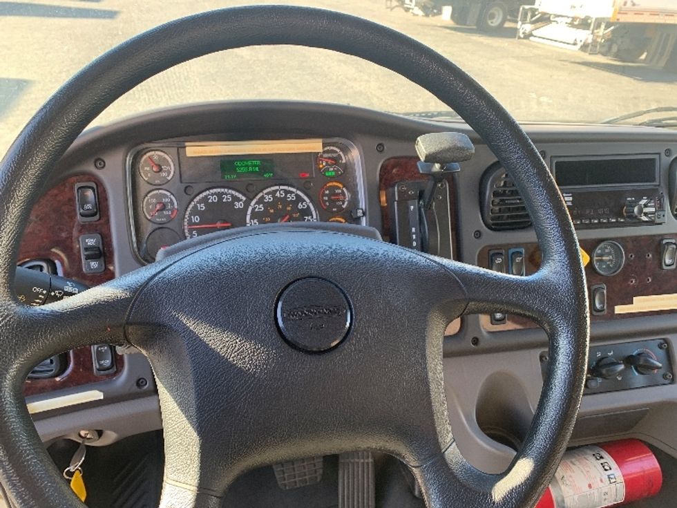 Medium Duty Box Truck-Light and Medium Duty Trucks-Freightliner-2020-M2-Charlotte-NC-5,256\n\t\tmiles-$ 66,000 - Image 16