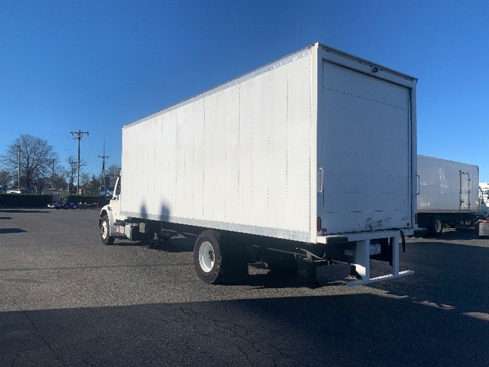Medium Duty Box Truck-Light and Medium Duty Trucks-Freightliner-2020-M2-Charlotte-NC-5,256\n\t\tmiles-$ 66,000 - Image 6