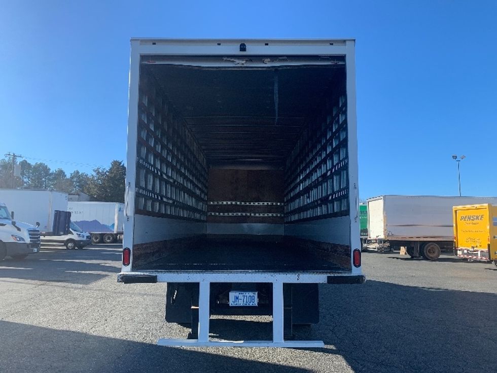 Medium Duty Box Truck-Light and Medium Duty Trucks-Freightliner-2020-M2-Charlotte-NC-5,256\n\t\tmiles-$ 66,000 - Image 8