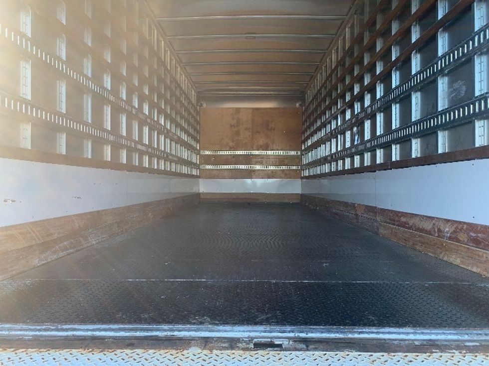 Medium Duty Box Truck-Light and Medium Duty Trucks-Freightliner-2020-M2-Charlotte-NC-5,256\n\t\tmiles-$ 66,000 - Image 9