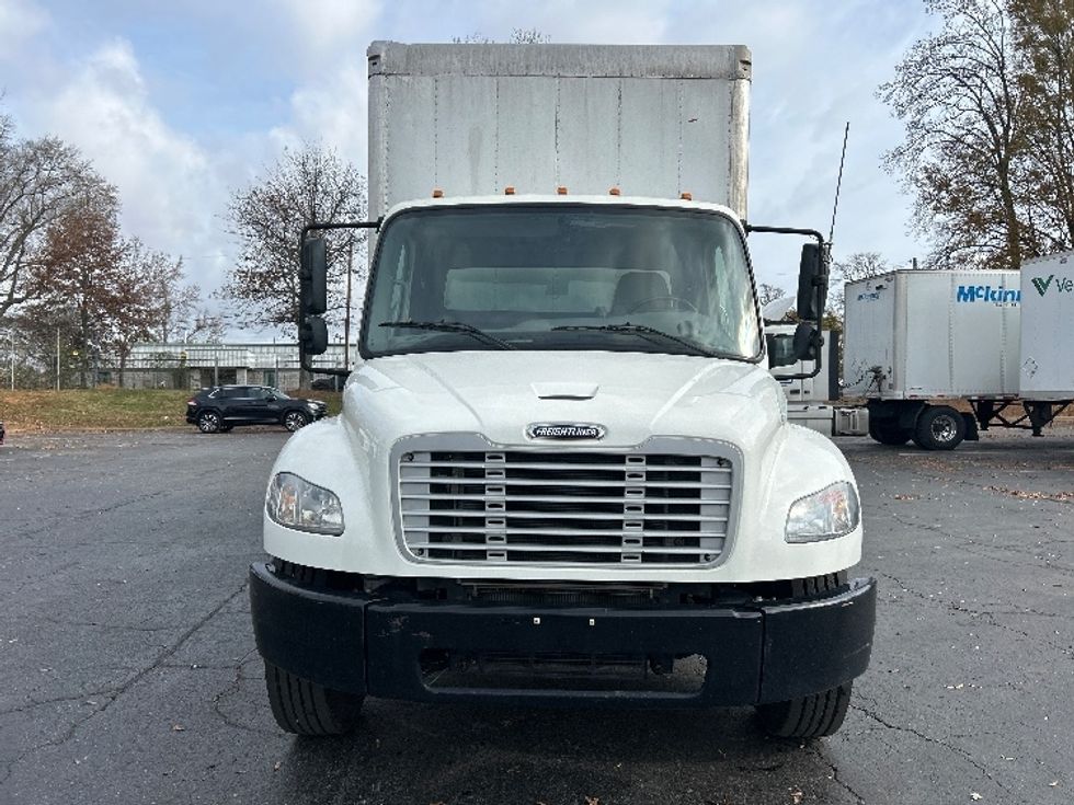 Medium Duty Box Truck-Light and Medium Duty Trucks-Freightliner-2020-M2-Charlotte-NC-70,173\n\t\tmiles-$ 60,000 - Image 2