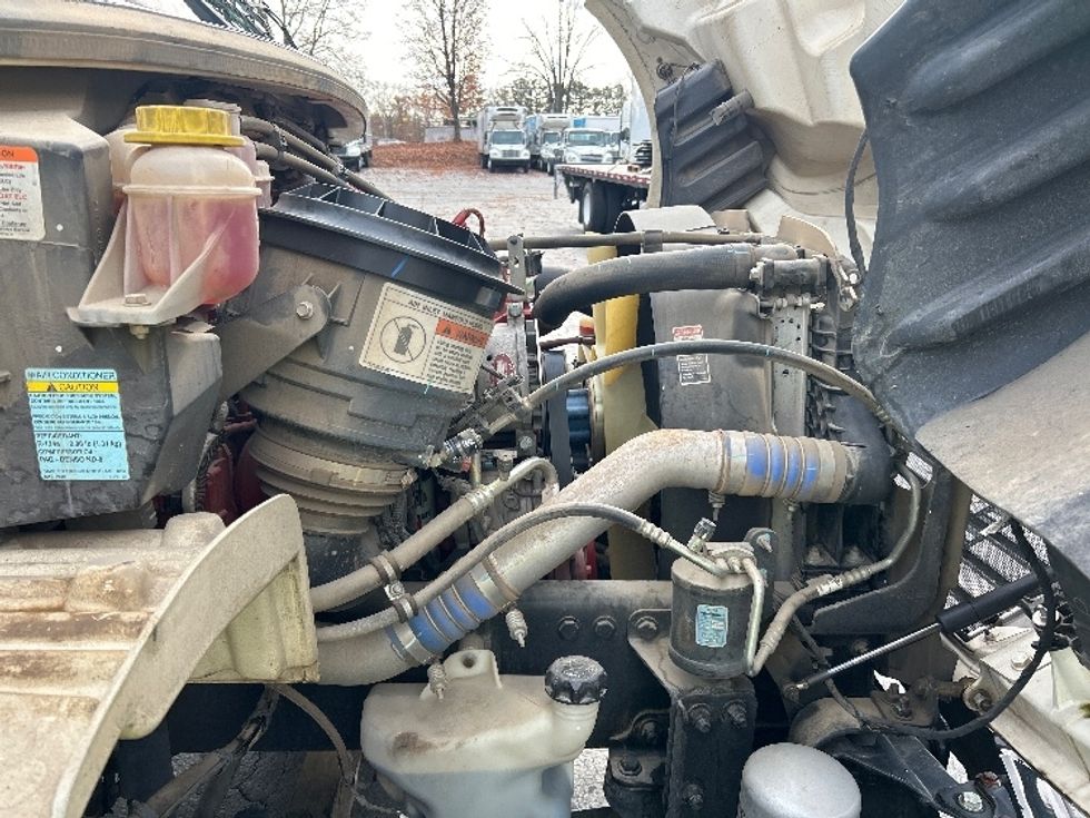 Medium Duty Box Truck-Light and Medium Duty Trucks-Freightliner-2020-M2-Charlotte-NC-70,173\n\t\tmiles-$ 60,000 - Image 23